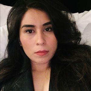 Meet your Posher, Araceli